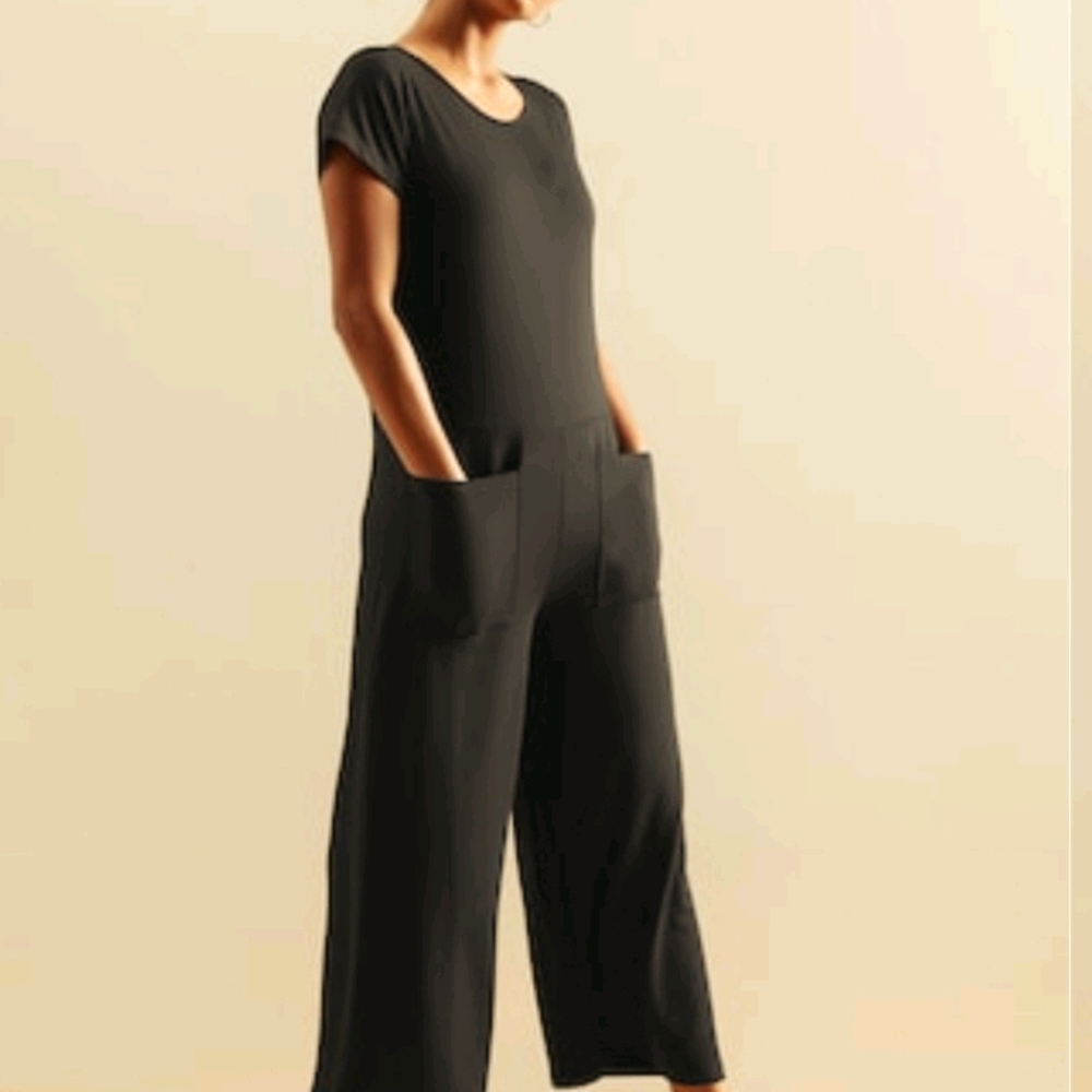 Wide-leg jumpsuit